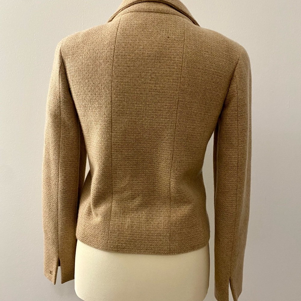 100% authentic Chanel vintage cashmere jacket - Picture 2 of 16